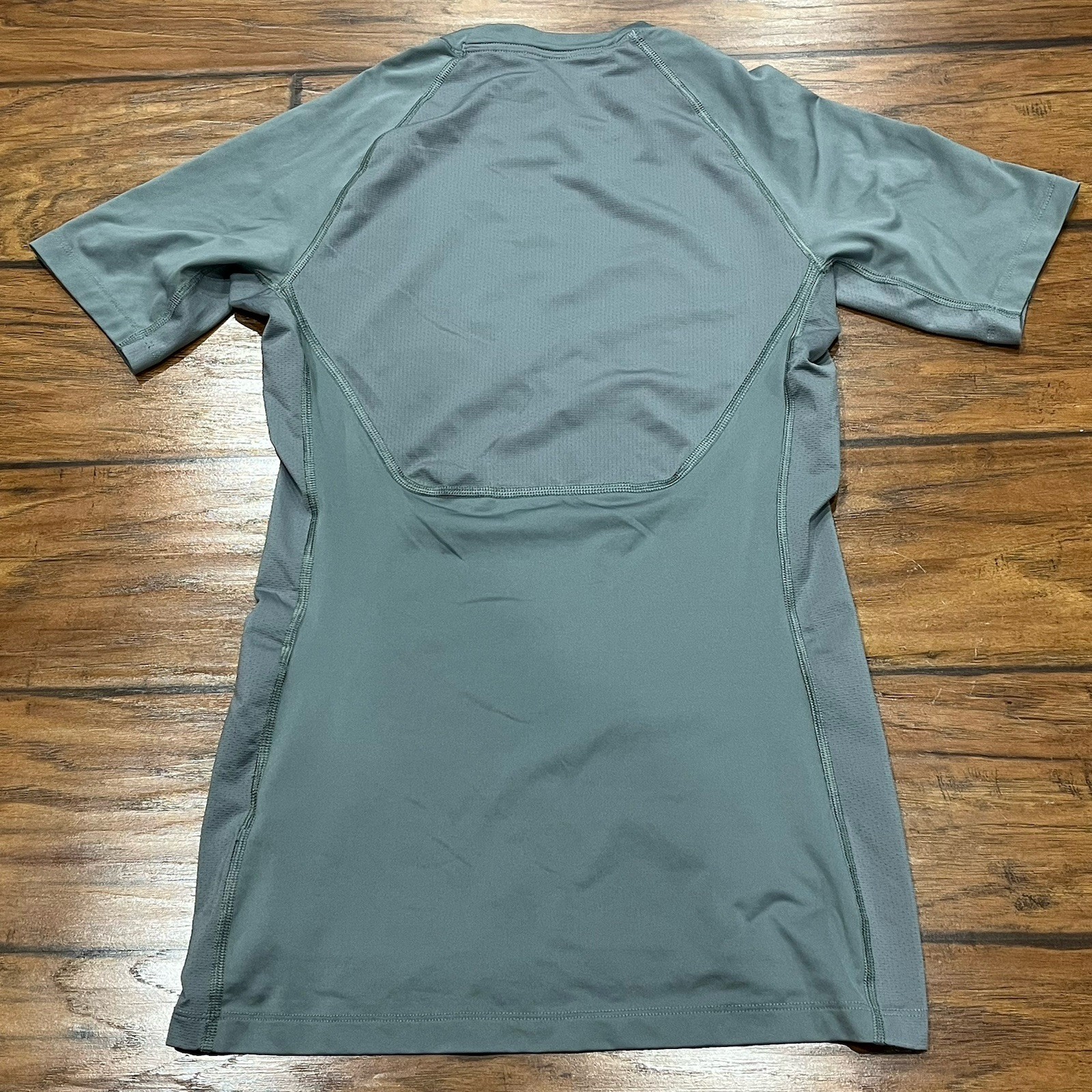 Nike Pro Dri Fit Compression Shirt Mens M Tight Calumet College Of St Joseph gallery