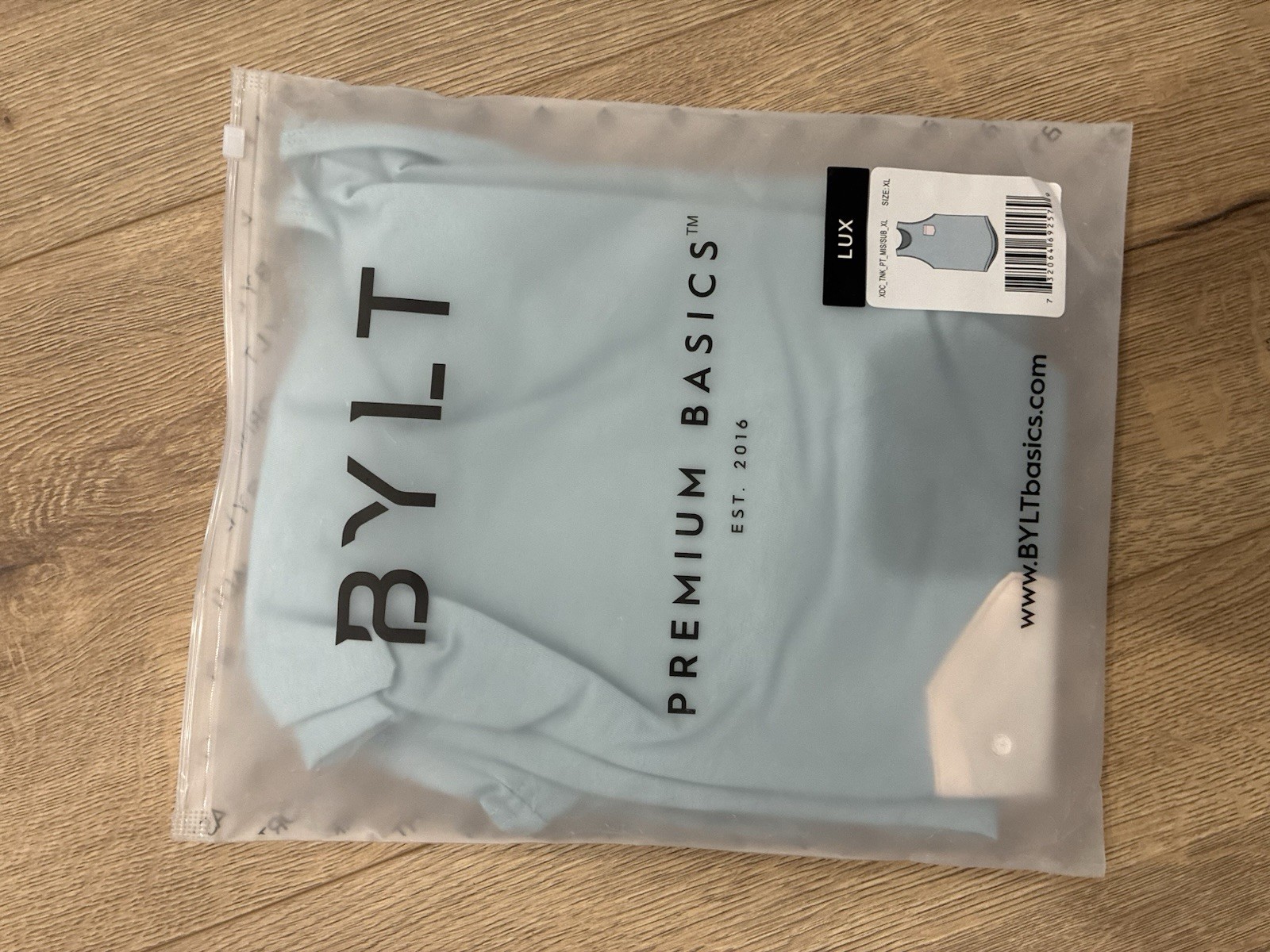 BYLT LUX Men's Blue Tank Top XL Sleeveless Pocket Crew Neck Poly/Spandex gallery
