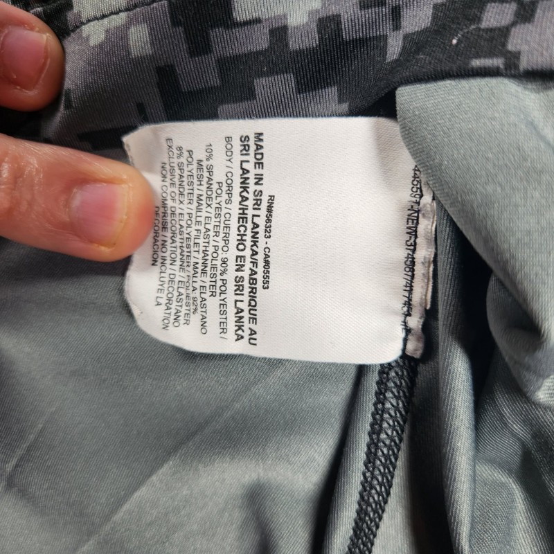 NIKE Pro Combat Shirt Men's Large Gray Black Digital Camo Dri-Fit Compression gallery