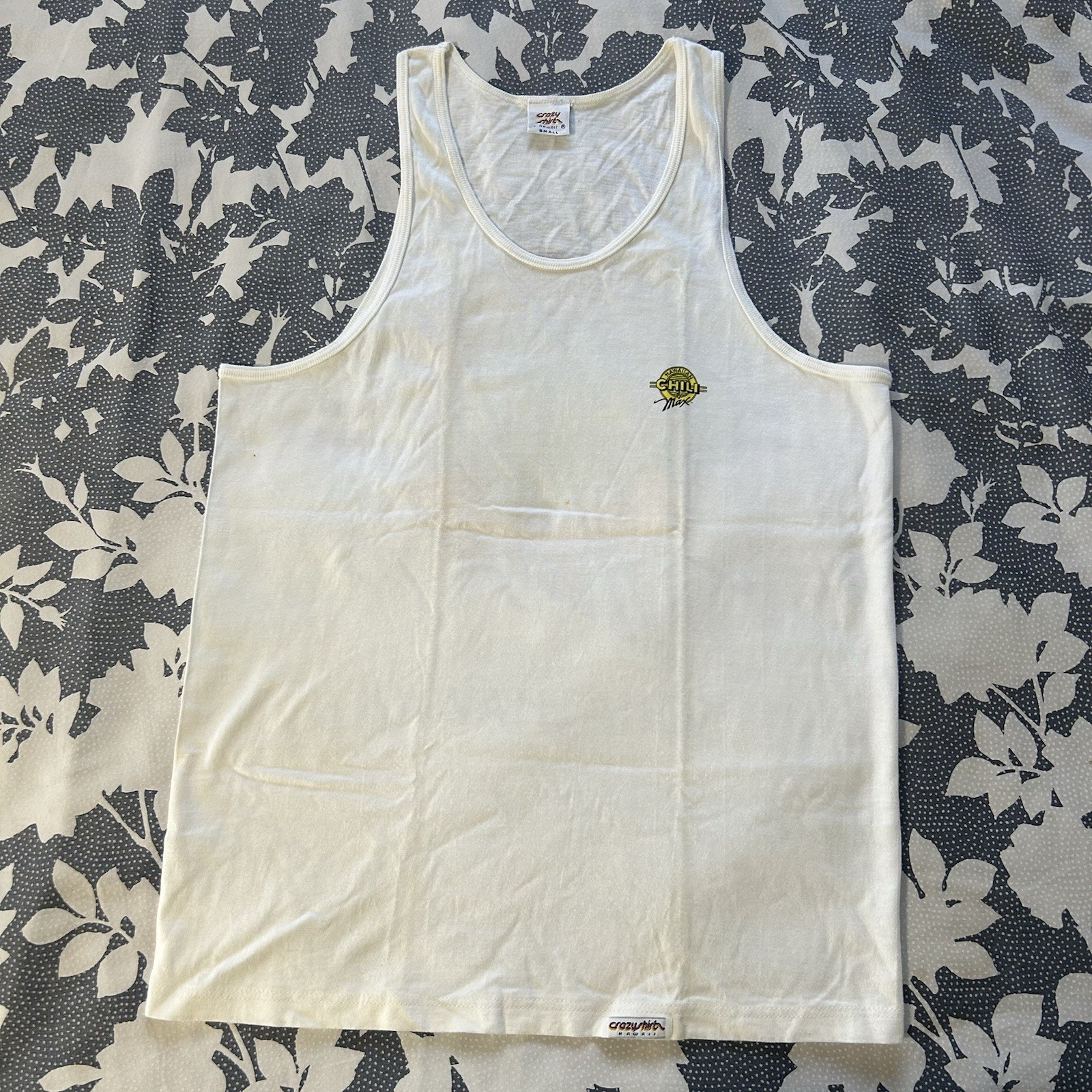 VTG 90s Crazy Shirts Hawaii Tank Top Small White Chili By Max Made in USA gallery
