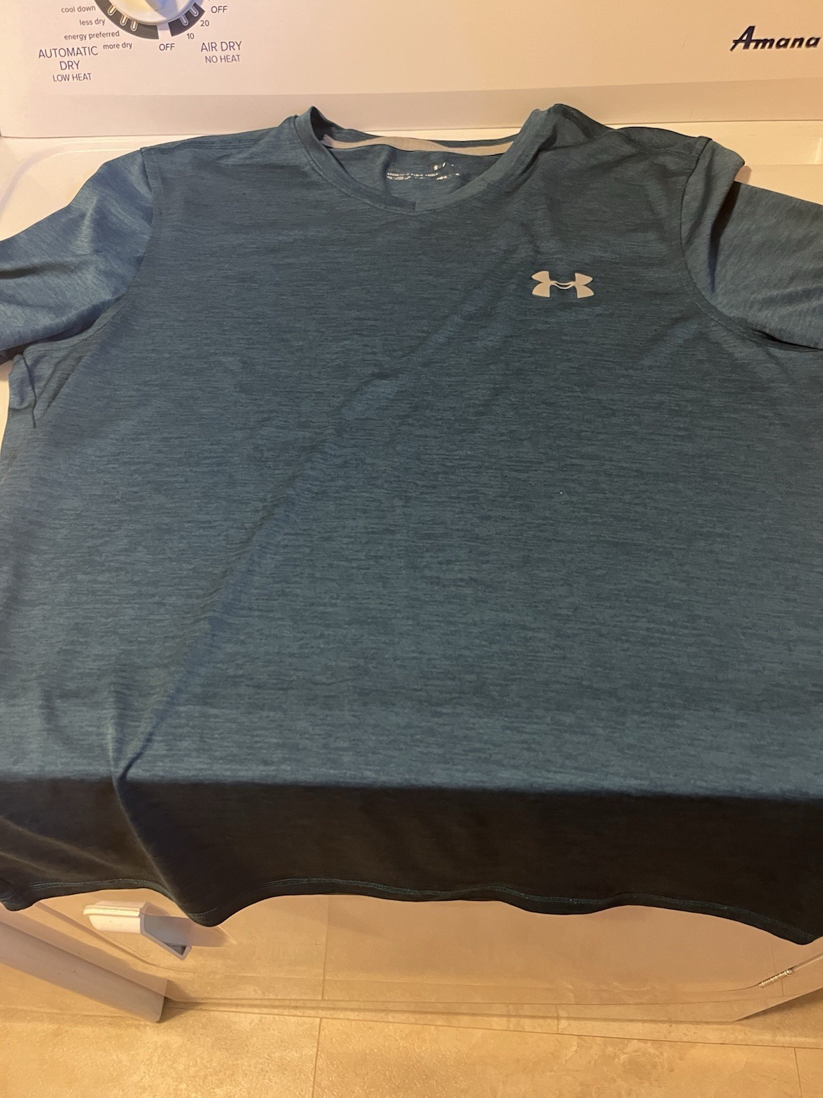 Under Armour Men's Dry Fit Shirts Size Small gallery