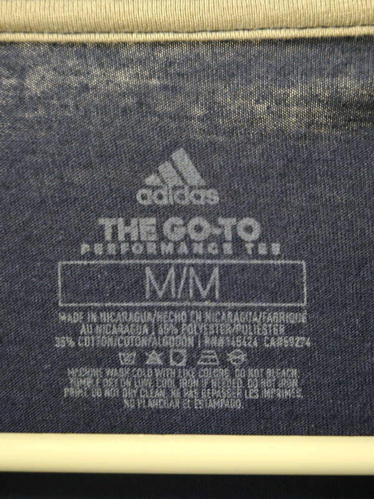 Adidas The Go-To Performance Tee T-Shirt NWT [Medium] gallery