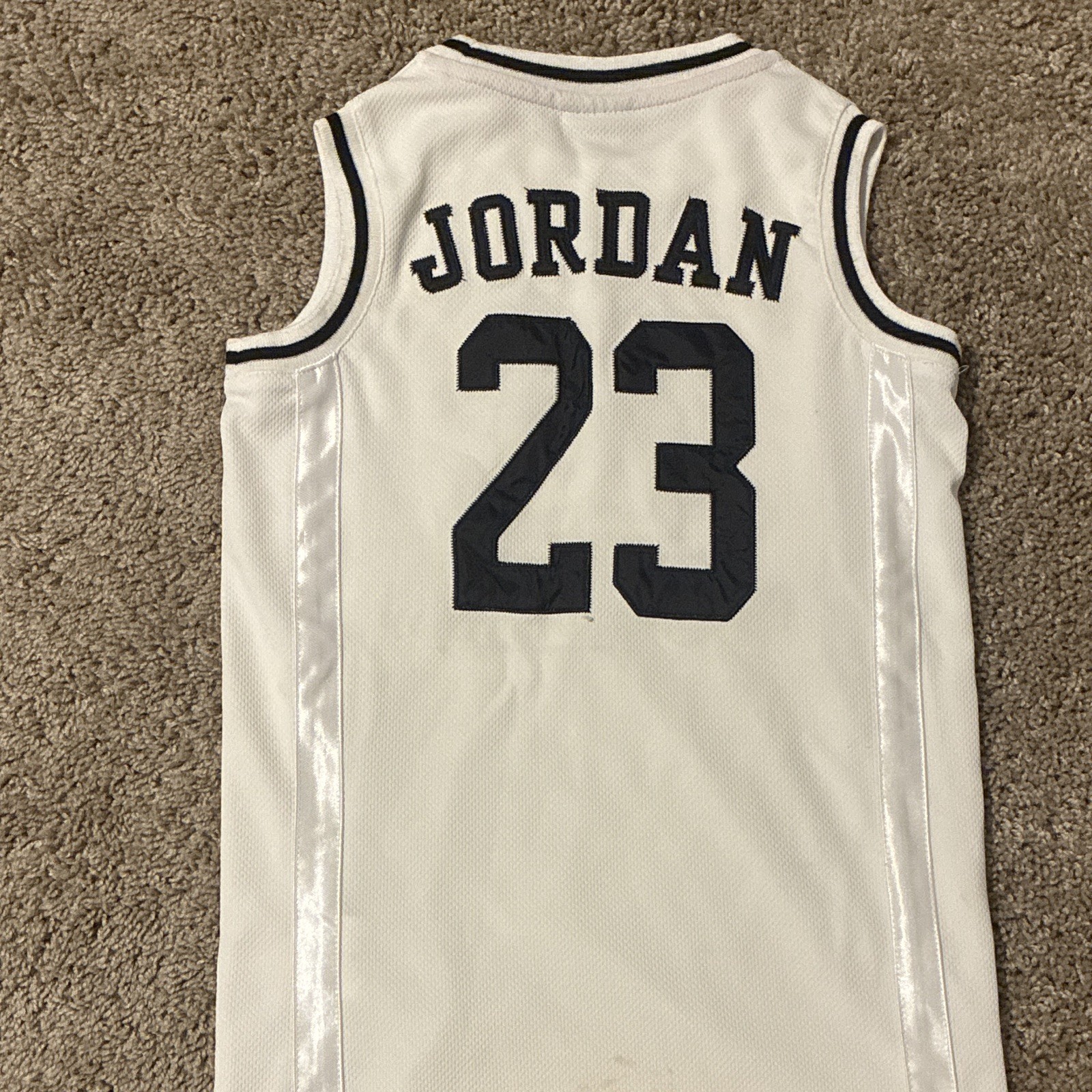 Jordan Air Jordan 23 Men's Breathable Mesh Basketball Jersey Tank Top L gallery