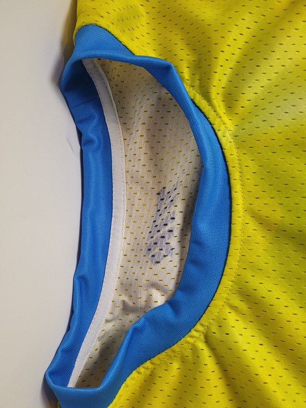 Dragon Ball Goku Jersey #4 Large. A7 gallery