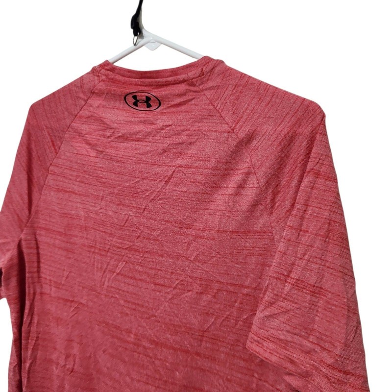 Under Armour T-shirt Size Medium Lightweight Loose Light Red Color gallery