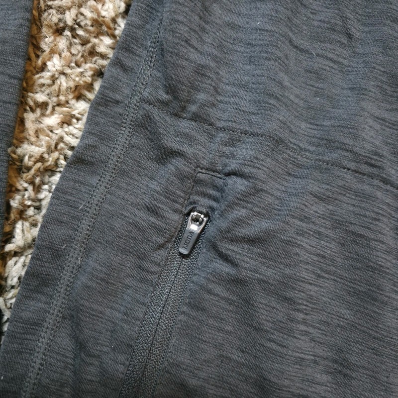 Vuori V221 Men's Medium Ease Performance Half-Zip 2.0 Pullover Heather Charcoal gallery