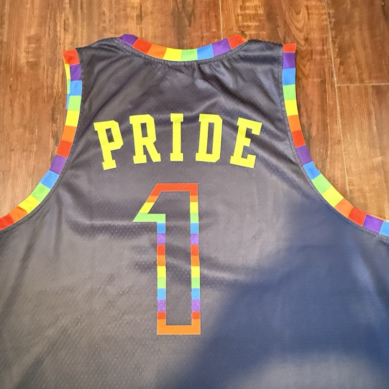 LA Lakers Jersey Men's Sz XL LGBTQ PRIDE Night 2023 Rare Preowned Read Info Blw! gallery