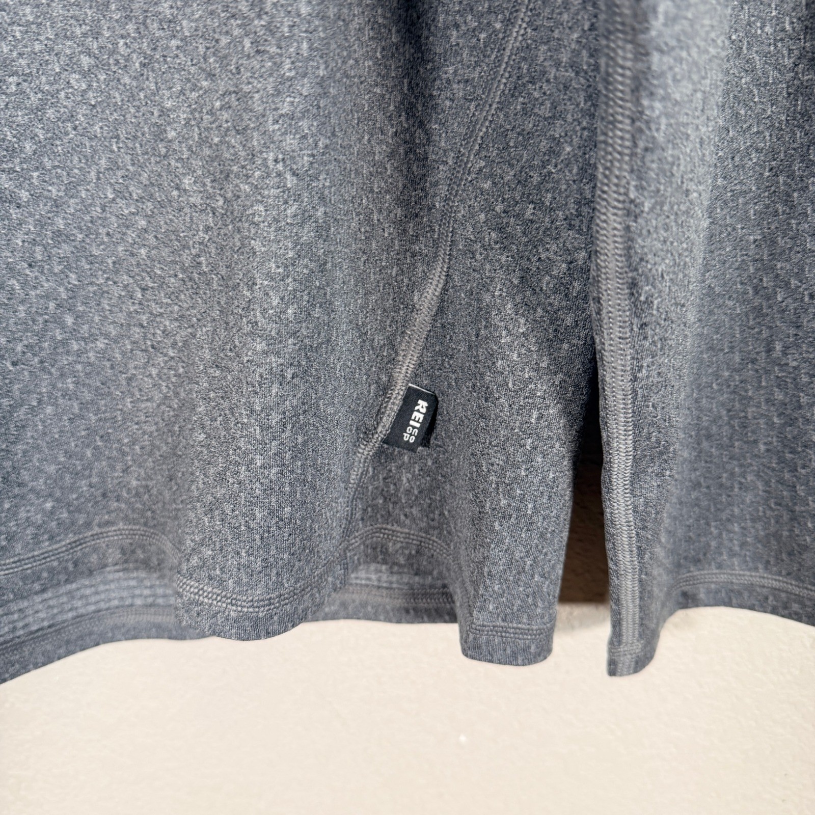REI Co-op Base Layer Performance Long Sleeve Shirt Mens M Grey Textured gallery
