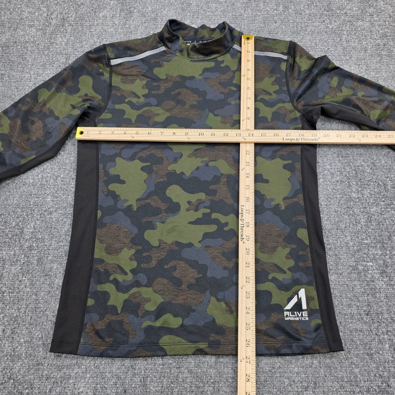 Men's Medium Alive Magnetics Camouflage Mock Neck Long Sleeve Athletic Shirt gallery