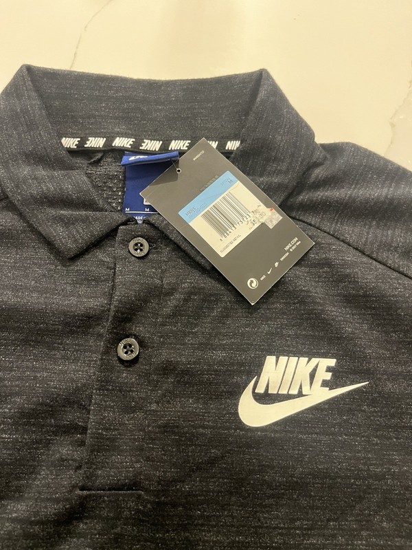 Nike Sportswear Men's Av 15 Polo Knit Black Shirt (886790-010) Medium NWT gallery