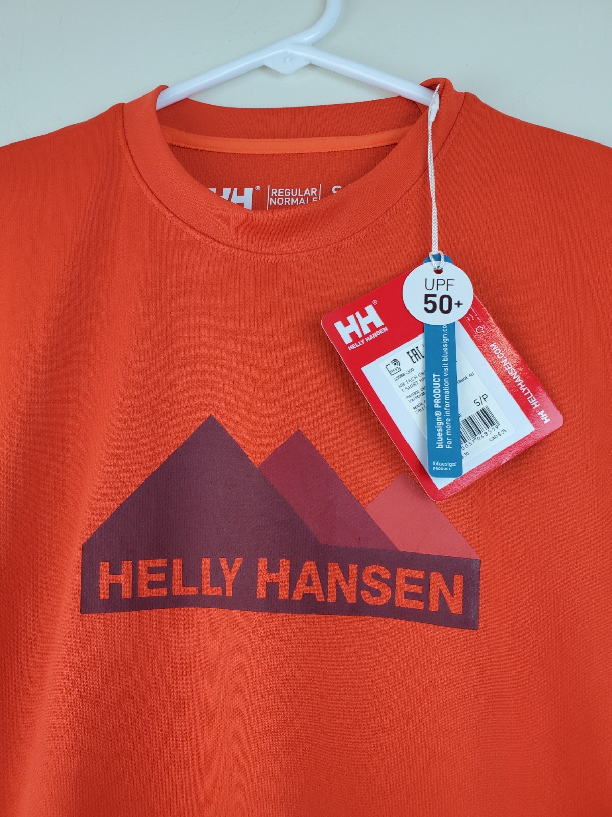 Helly Hansen NEW Small Mens T-shirt Logo Graphic SPF 50+ Orange Tech gallery