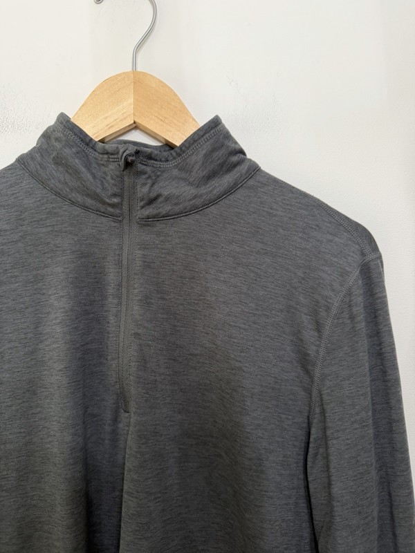 Vuori Ease Performance Half Zip Pullover Shirt Dark Gray Lightweight Men’s M gallery