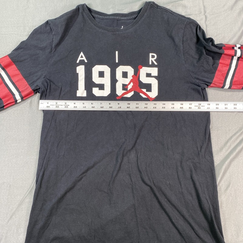 Mens Nike Air Jordan AIR 1985 Black White Red Longsleeve Shirt Size L Large gallery