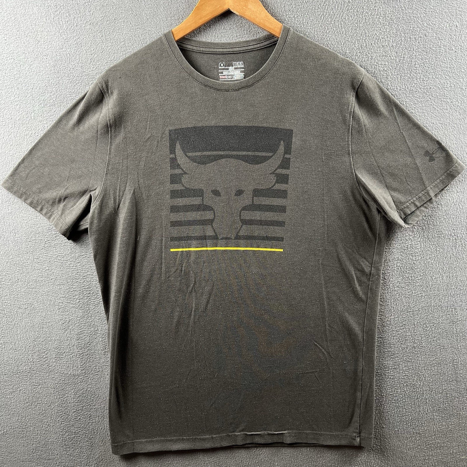 Under Armour Project Rock Shirt Mens Medium Gray Bull Logo Loose Heatgear Gym gallery
