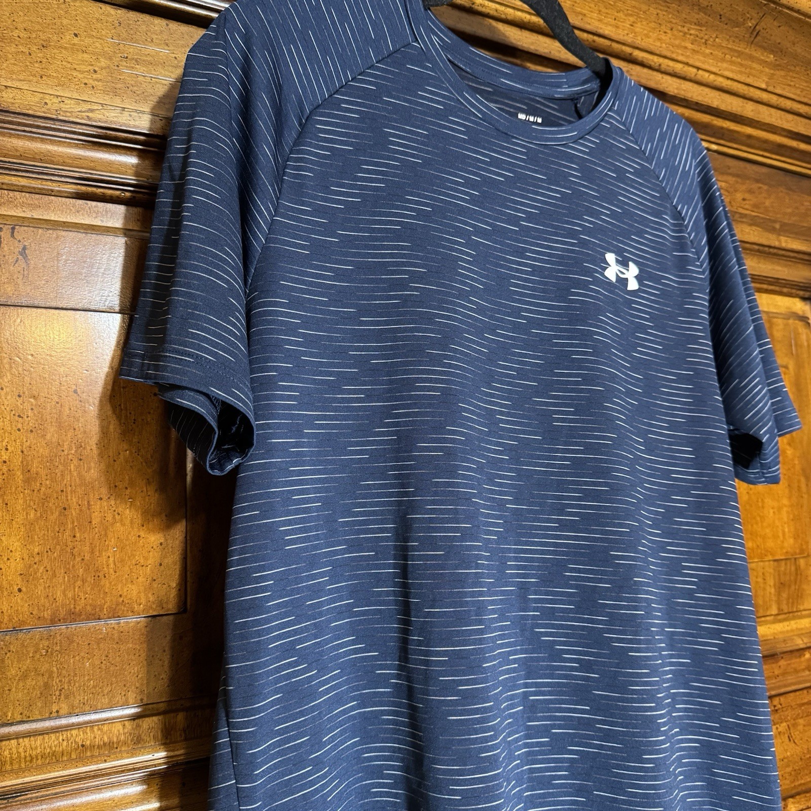 Mens Under Armour The Tech Tee Sz M Navy Loose Performance T Shirt Short Sleeve gallery