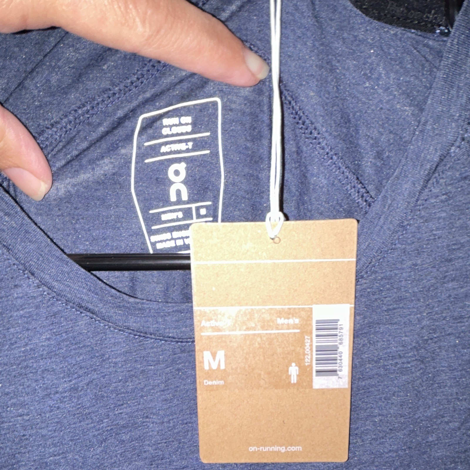 On Active-T Men’s Blue Size M Lightweight Logo Crew Neck Polyester T-Shirt gallery
