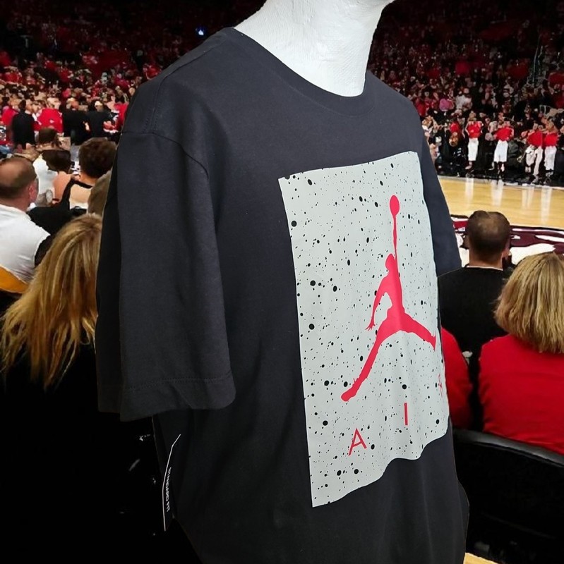 AIR JORDAN (L) Jumpman Air Classic Athletic Men's Black Large T-Shirt gallery