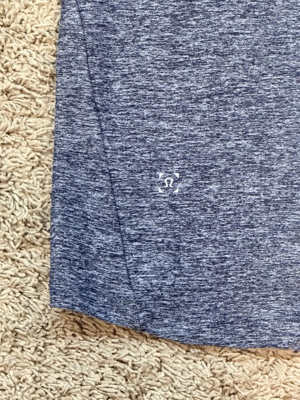 Lululemon Men’s Surge Rulu Reflective Long Sleeve Shirt (Hidden Zip Pocket) XL gallery