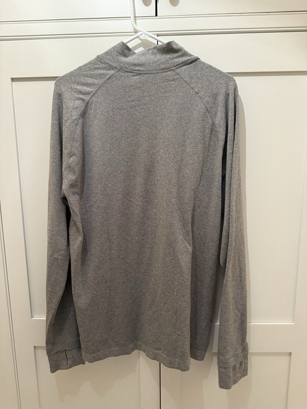 Fabletics Nylon Blend Pullover Mens X-Large Quarter Zip Thumbholes Hiking Gray gallery