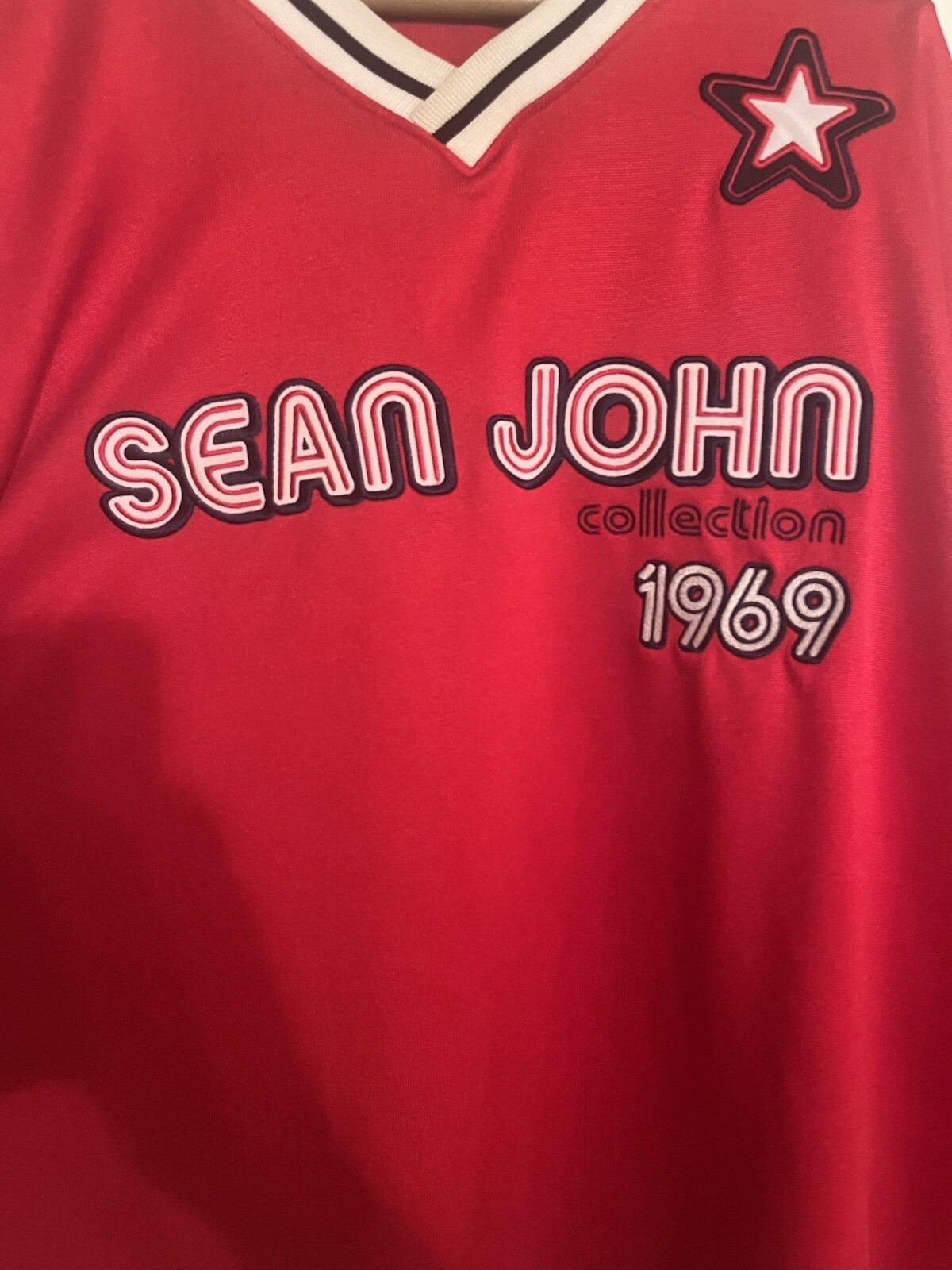 Vintage Sean John Collection Jersey Red 69 Victory Series 1969 Hip Hop Sz XXL gallery