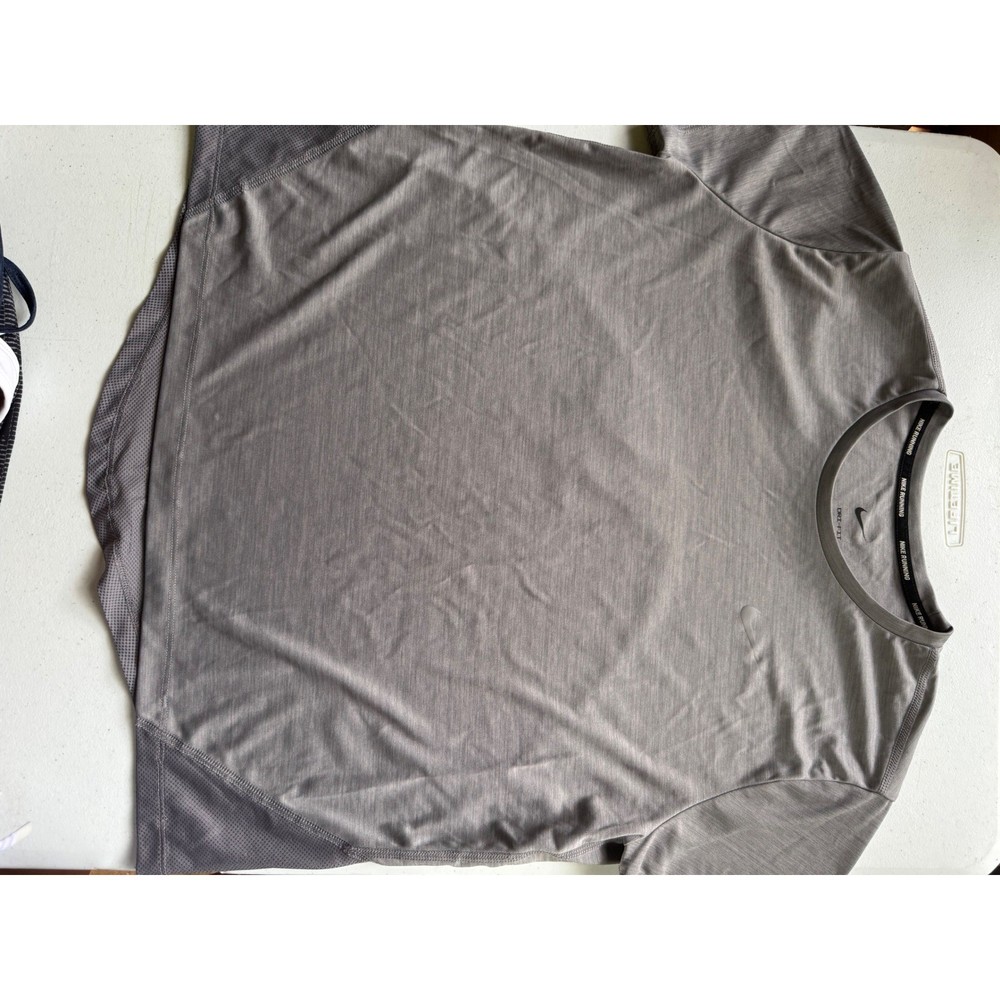 Nike Running Dri-FIT Mens XL Gray Short Sleeve Mesh Back Training T-Shirt