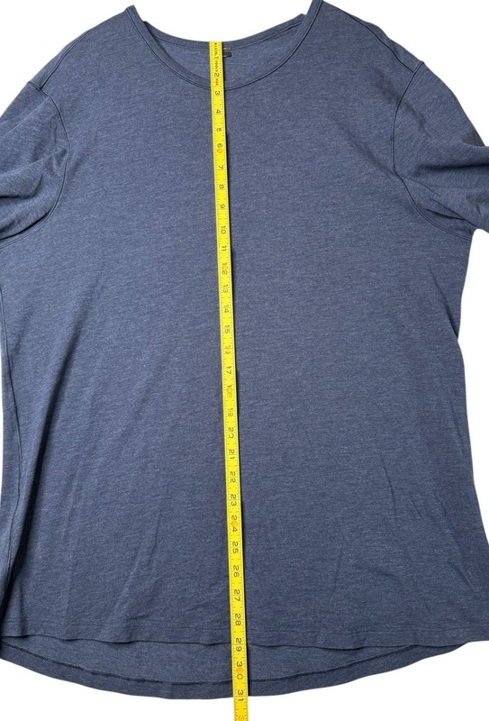 Men's Lululemon 5 Year Basic Tee Updated Fit Short Sleeve Shirt XXL Navy Blue gallery