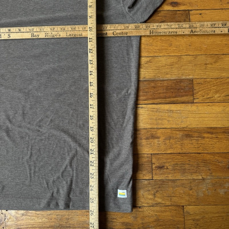 Vuori Mens Medium Brown Heather Performance T Shirt Short Sleeve Athletic gallery