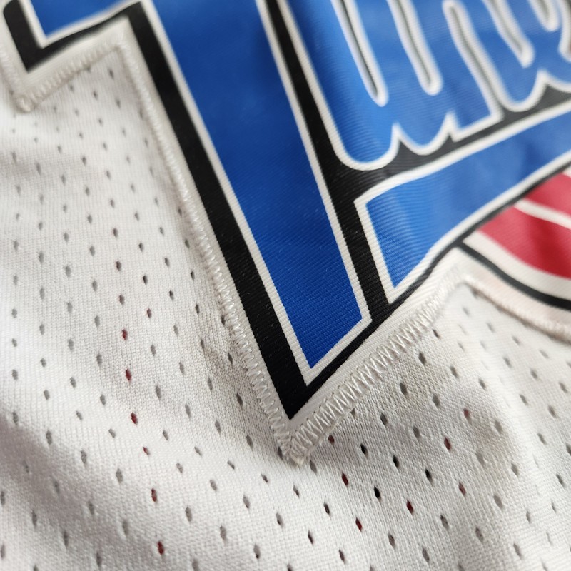 VTG Champion Space Jam Tweety Tune Squad Jersey Men's Small White Movie Y2K Gym gallery
