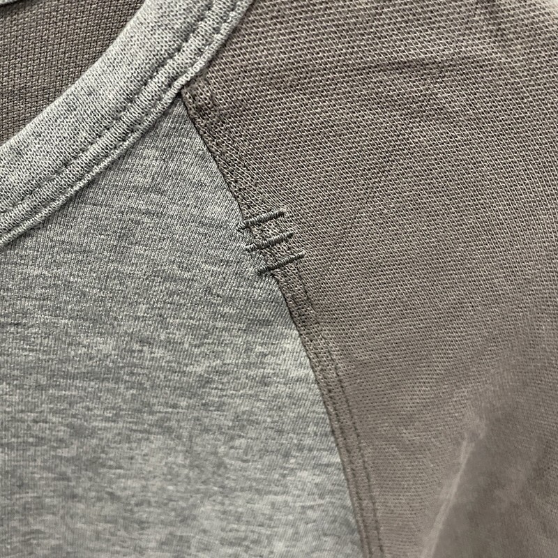 Lululemon Grey Two Toned Short Sleeve Size Medium gallery