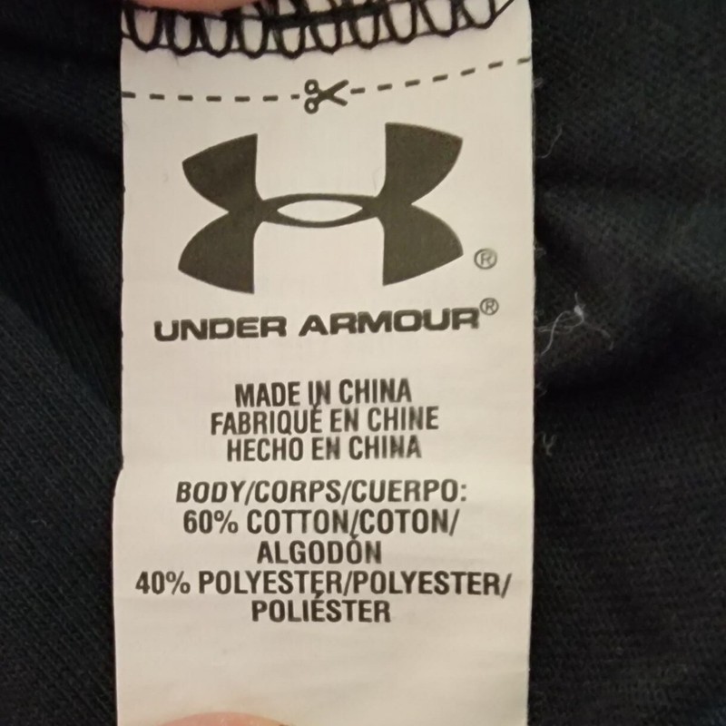 Under Armour Shirt Mens Small Black Heat Gear Fishing Hooks Boating Outdoorsman gallery