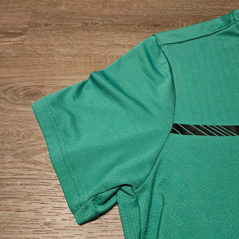 NikeCourt Dri-FIT Challenger Tennis Shirt Mens Large Green Athletic Short Sleeve gallery