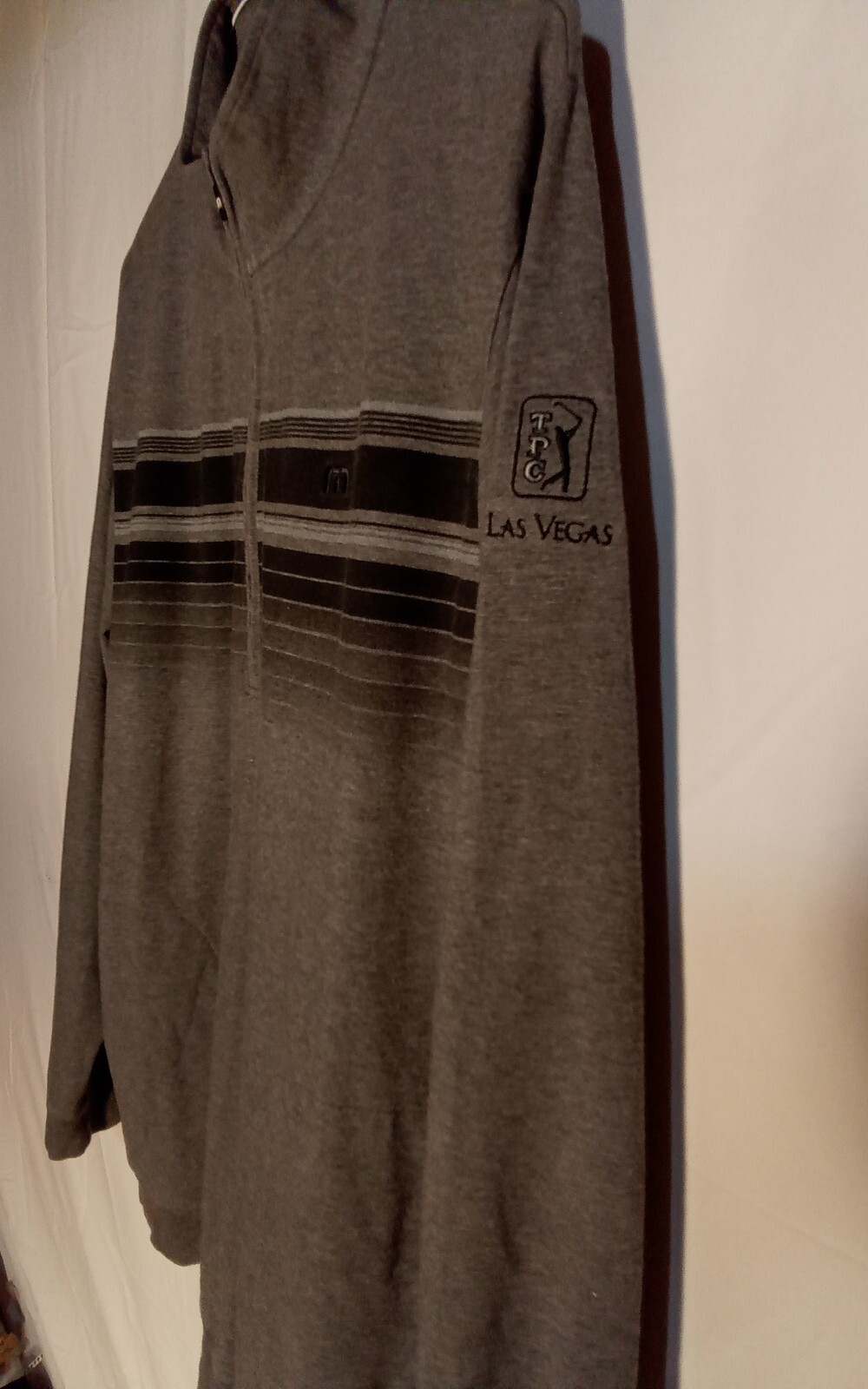 Travis Mathew 1/4 Zip Performance Jacket Pullover Men's XL Gray w/TPC Vegas Logo gallery