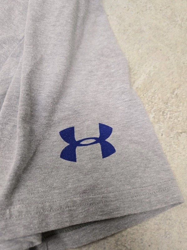 Mens 2XL Under Armour Heatgear Loose Fit Steph Curry Gray T Shirt gallery