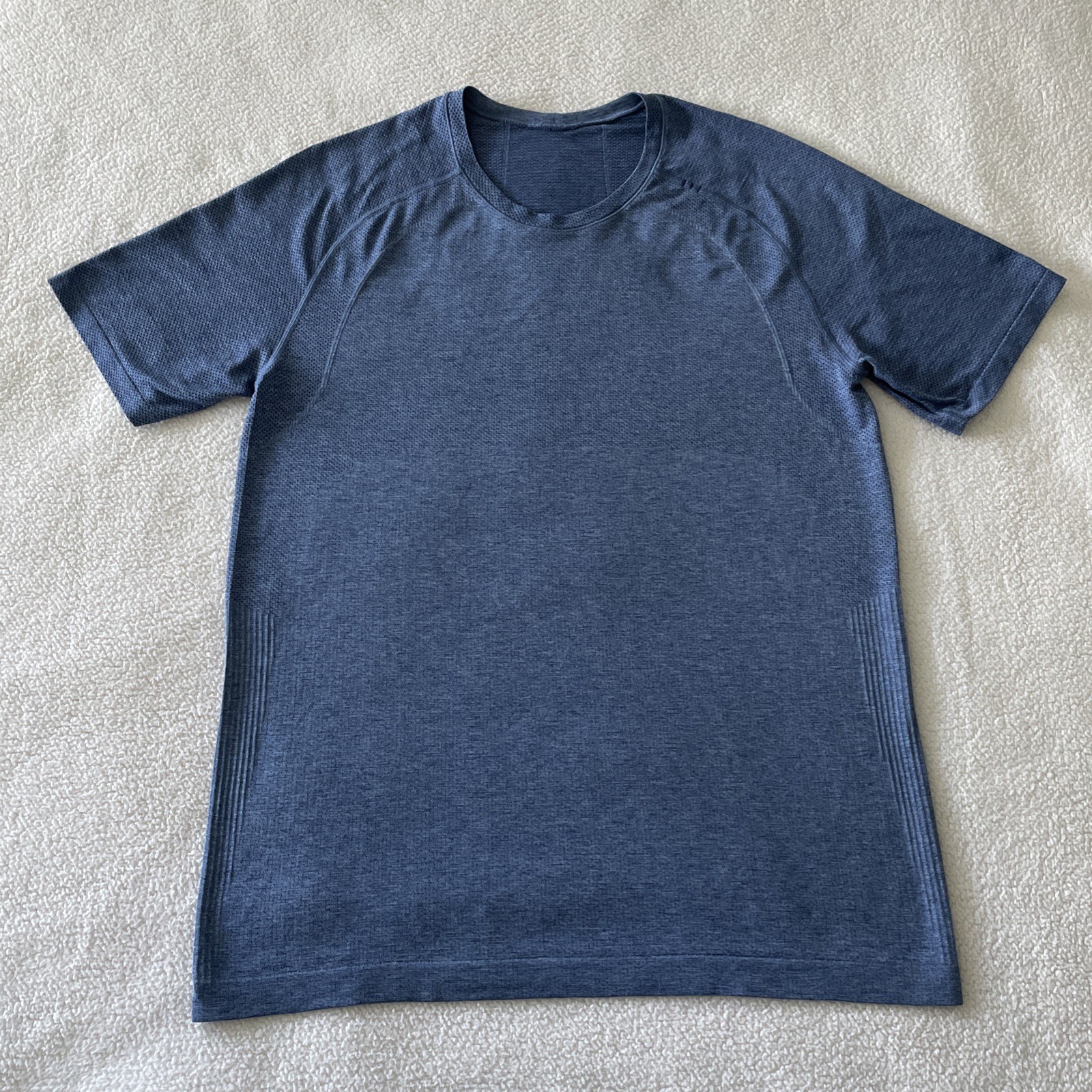 Llululemon Shirt Mens Medium Blue Metal Vent Tech Gym Training Lifting Active gallery
