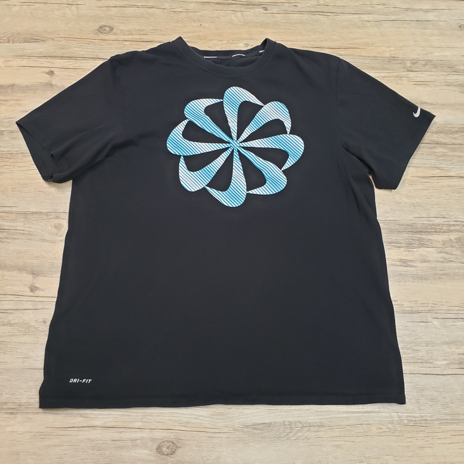 Nike Running Shirt Mens Medium Black Blue Graphic Dri-Fit Athletic Modern Logo gallery