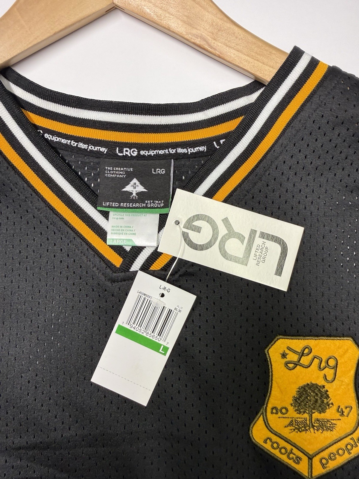LRG Lifted Research Group Jersey #47, Mesh Lion Patches Men’s Size Large NWT gallery