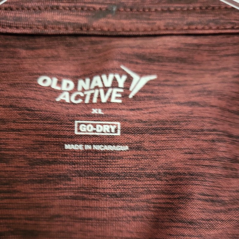 OLD NAVY ACTIVE Men's Top Gray Maroon XL X-LARGE Activewear Running Shirt gallery