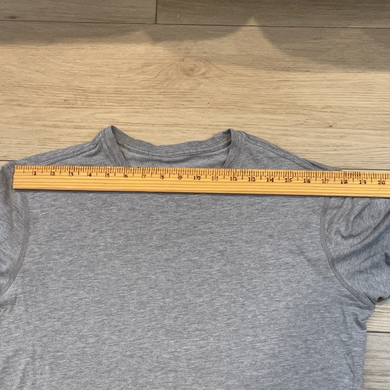 Lululemon Athletic Shirt Medium ? Mens Heather Gray Workout Gym See Measurements gallery