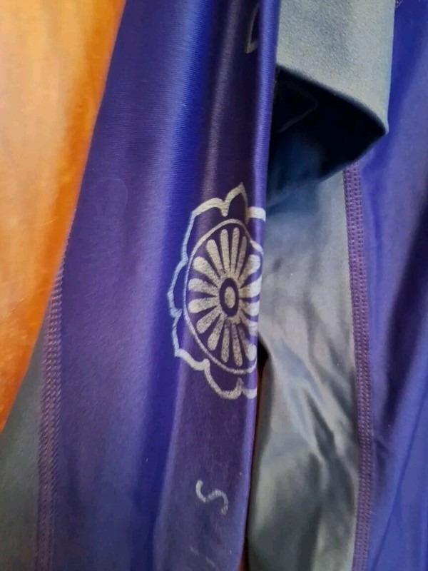 Patagonia Lotus Design Shirt Mens Med Purple Gray Kayaking Paddle Board USA gallery