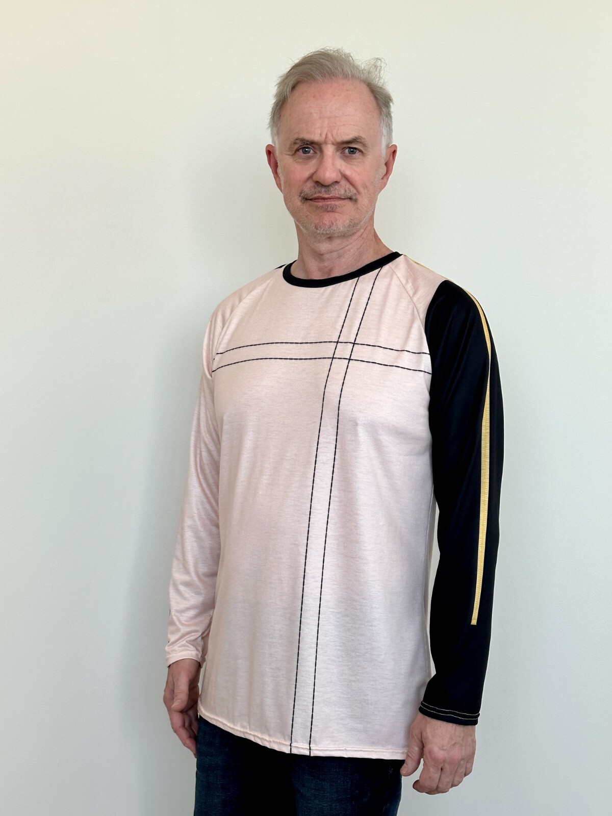 1999 Black Command Uniform Costume Shirt Koenig Space Season 2 gallery