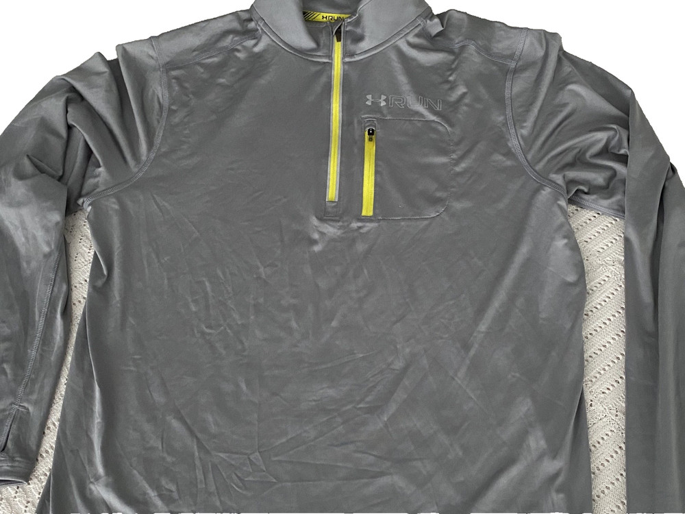 UNDER ARMOUR RUN ALL SEASON 1/4 ZIP PULLOVER, LARGE, FITTED, PRE-OWN & FREE SHIP