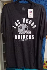 Nike NFL Las Vegas Raiders Helmet T-shirt in Grey (Multiple Sizes)