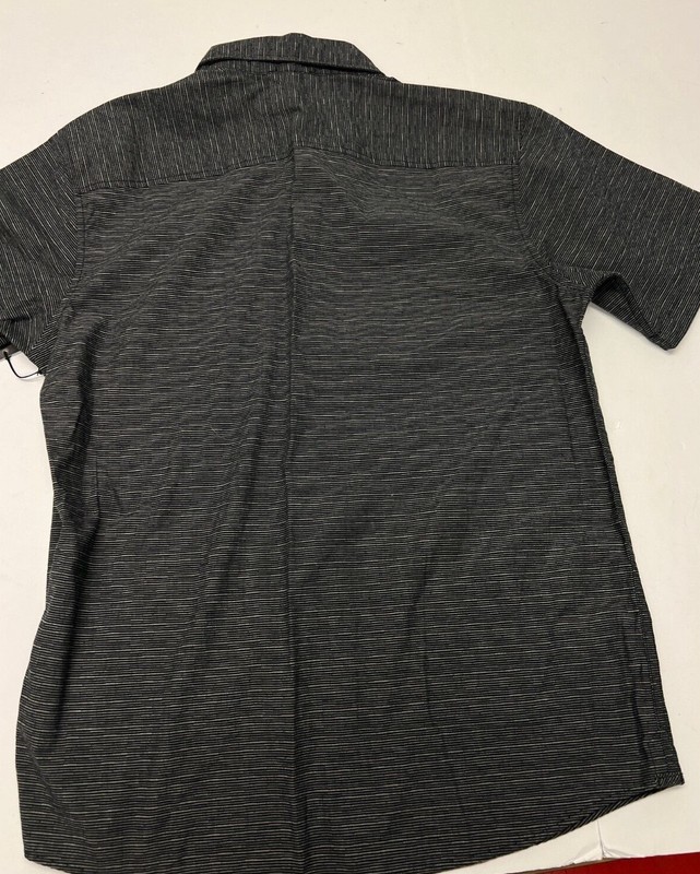 Mt Hardwear Clear Creek Activewear Shirt NWT Sz S 42" Chest Moisture Wick Hike gallery