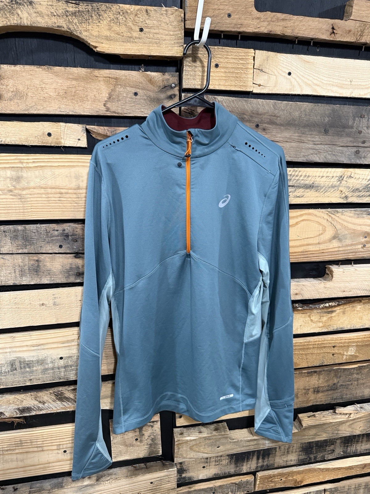 Asics Winter Run Half-zip Top - AW23 Men's Medium In Foggy Teal/Ocean Haze gallery