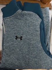 Under Armour Fleece Lined 1/4 Zip Up, Size Large, Teal Color NEW w/ TAGS ￼