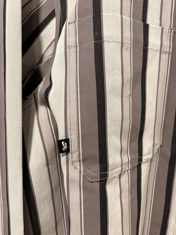 Nike SB Striped Shacket Button Down Long Sleeve Shirt Gray HJ2906-289 Men’s L gallery