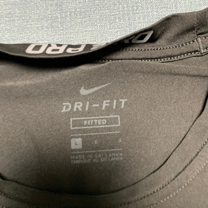 Nike Pro Dri Fit Running T Shirt Mens Large Black Swoosh Logo Fitted Fit Sports gallery