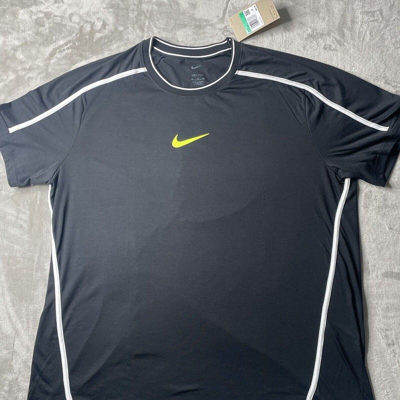 Nike Dri Fit Black/White/Volt Training SS Top Mens Size L (DR8820-010) gallery