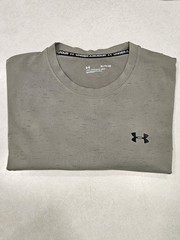 Gently Under Armour Lockup Left Chest Logo Tee T-Shirt Mens XL 1370951 Sage Geen
