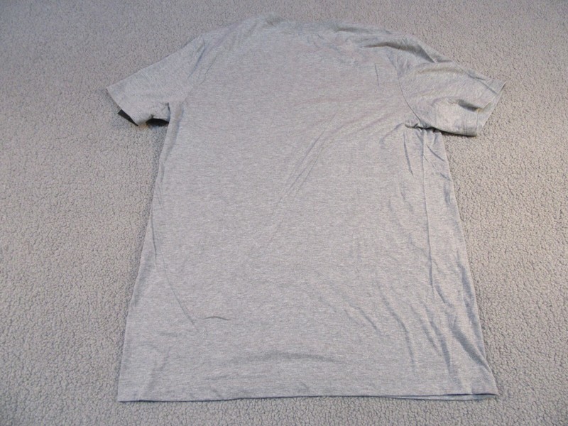 Nike Air T Shirt Men Medium Gray Silver Swoosh Graphic Tee BV0826-063 NWT gallery